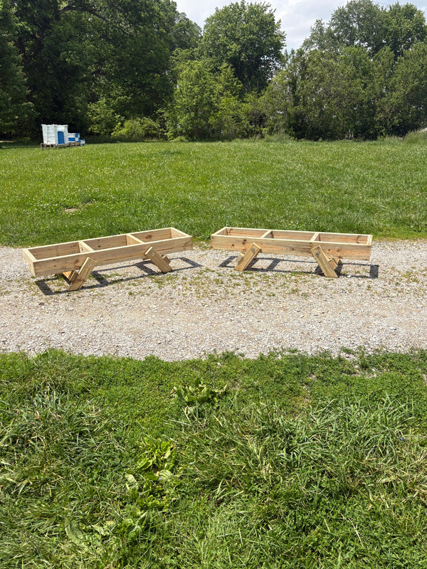 Fold-Up Hive Stand